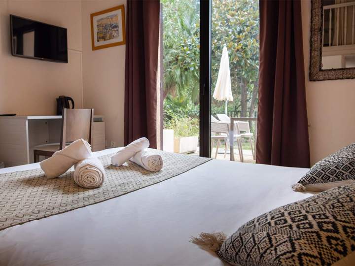 Tarifs chambre en location Porto-Ota